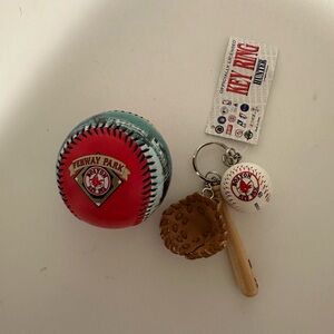 Boston Red Sox MLB Fenway Park ball and key ring